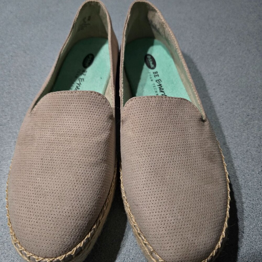 Dr. Scholl's sz 9m  Women's slip on's